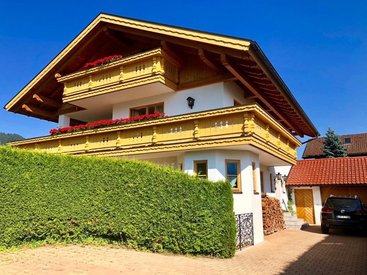 Ferienwohnung Mit Bergblick Унтерамергау Екстериор снимка
